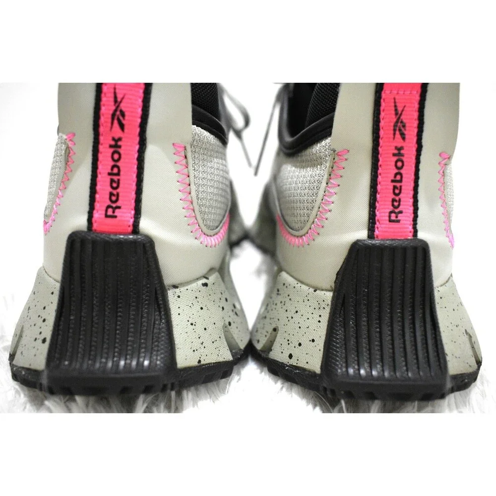 Reebok Zig Dynamica Adventure HR1887 Women's Size 8 Muted GreenPink Running Shoe